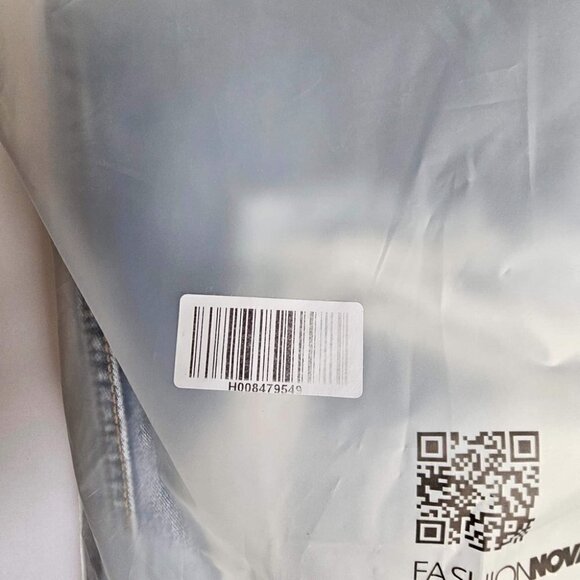 Fashion Nova, Women's Feed My Ego Slouch Fit Jeans - Light Blue Wash. Size: 3. - Picture 5 of 9